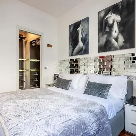 Amazing In The Heart Of Pta Venezia Apartment Milan
