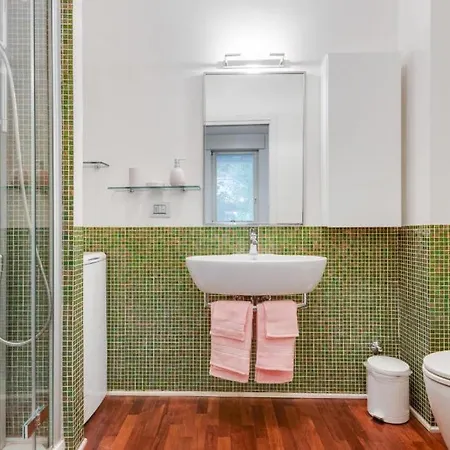 Amazing In The Heart Of Pta Venezia Apartment Milan